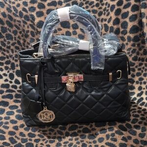 NEW Badgley Mischka Black Quilted Handbag